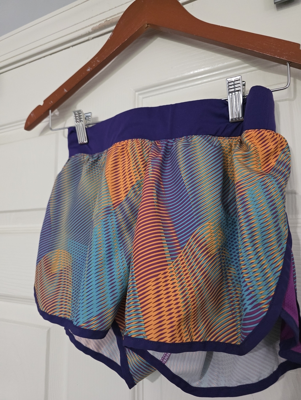 SOLD OUT Nike Dri-Fit Multicolored Shorts Lightweight Waist Ties